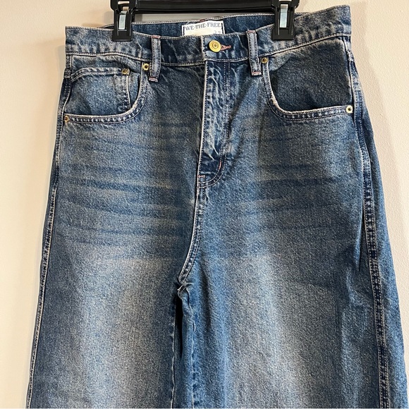 Free People We the Free Wide Leg Crvy Dark Wash Jeans 29 - Picture 2 of 12